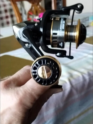 HE1000-HE7000 Series Fishing Reel
