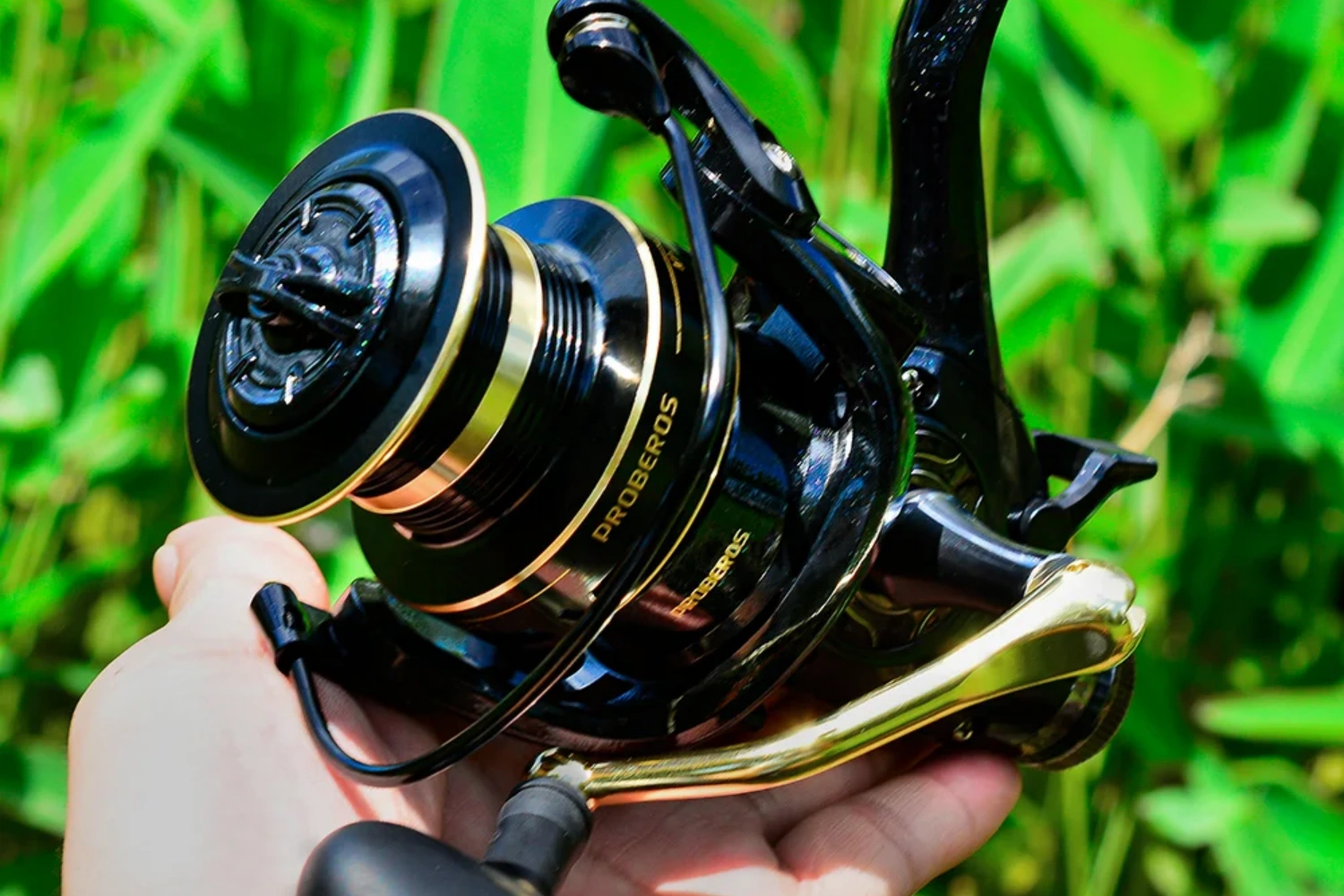 HE1000-HE7000-Reels1