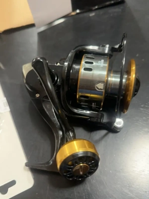 HE1000-HE7000 Series Fishing Reel