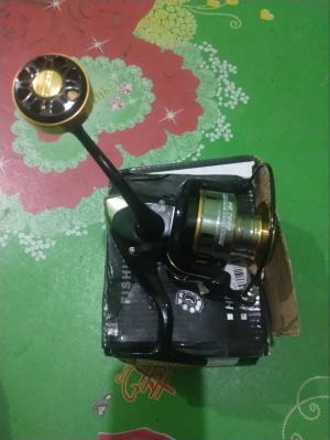 HE1000-HE7000 Series Fishing Reel