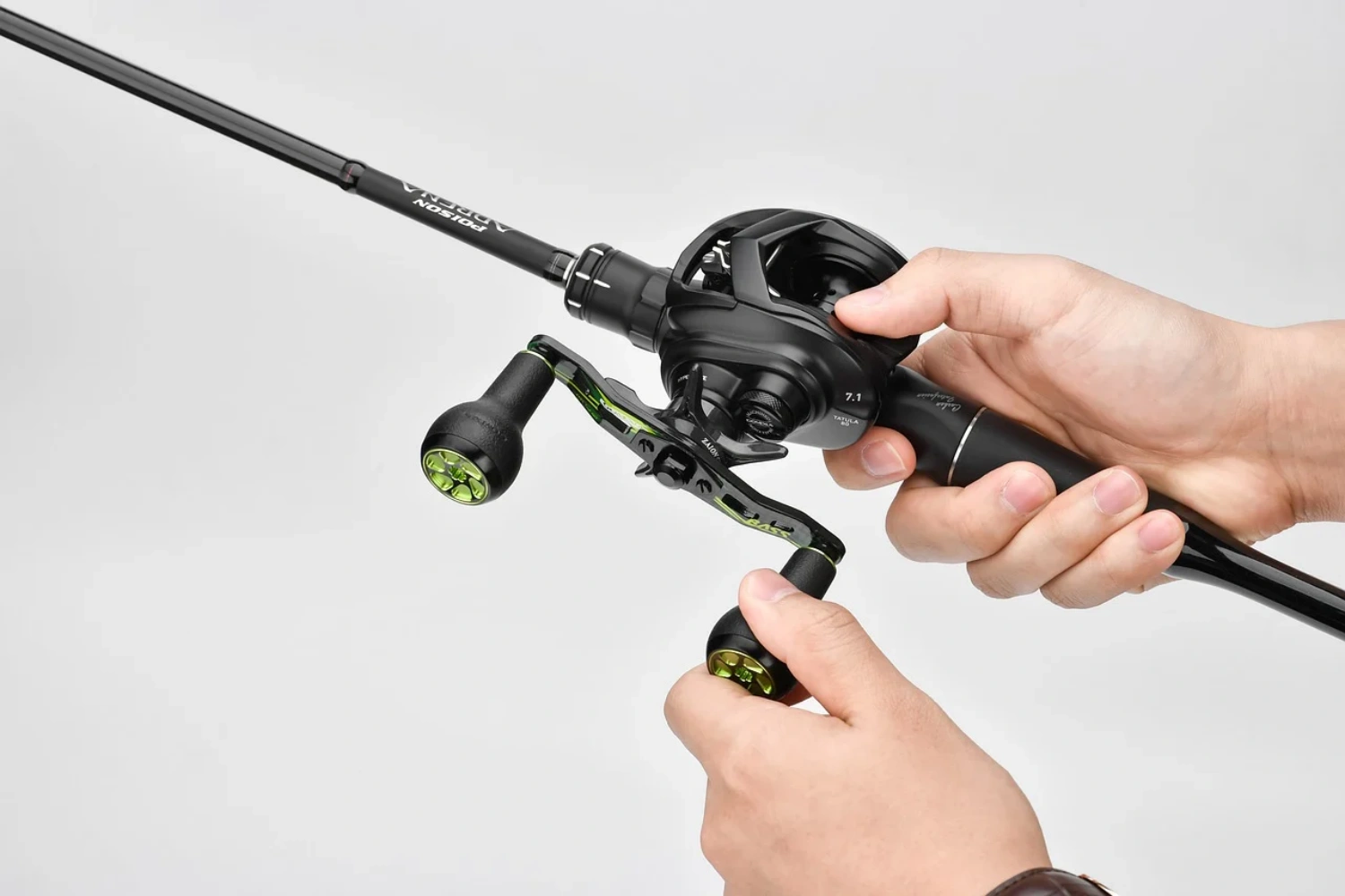HE1000-HE7000-Series-Fishing-Reel1