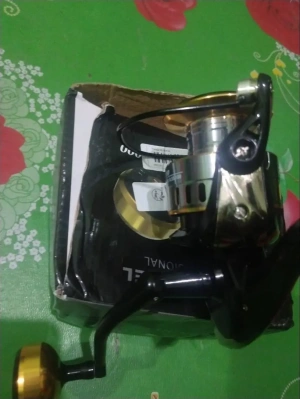 HE1000-HE7000 Series Fishing Reel