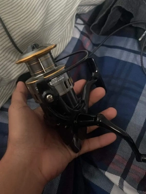 HE1000-HE7000 Series Fishing Reel