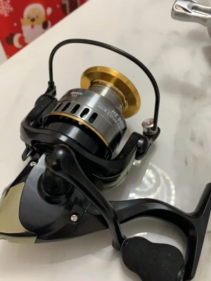 HE1000-HE7000 Series Fishing Reel