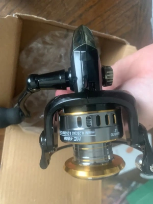 HE1000-HE7000 Series Fishing Reel