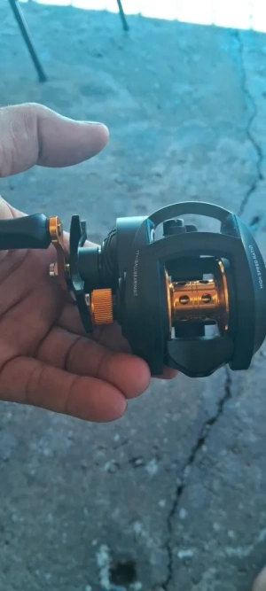 Fishing Reel GF2000 Baitcasting Reel