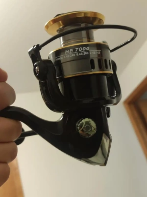 HE1000-HE7000 Series Fishing Reel